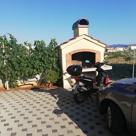 Kovacic Apartmán Vir